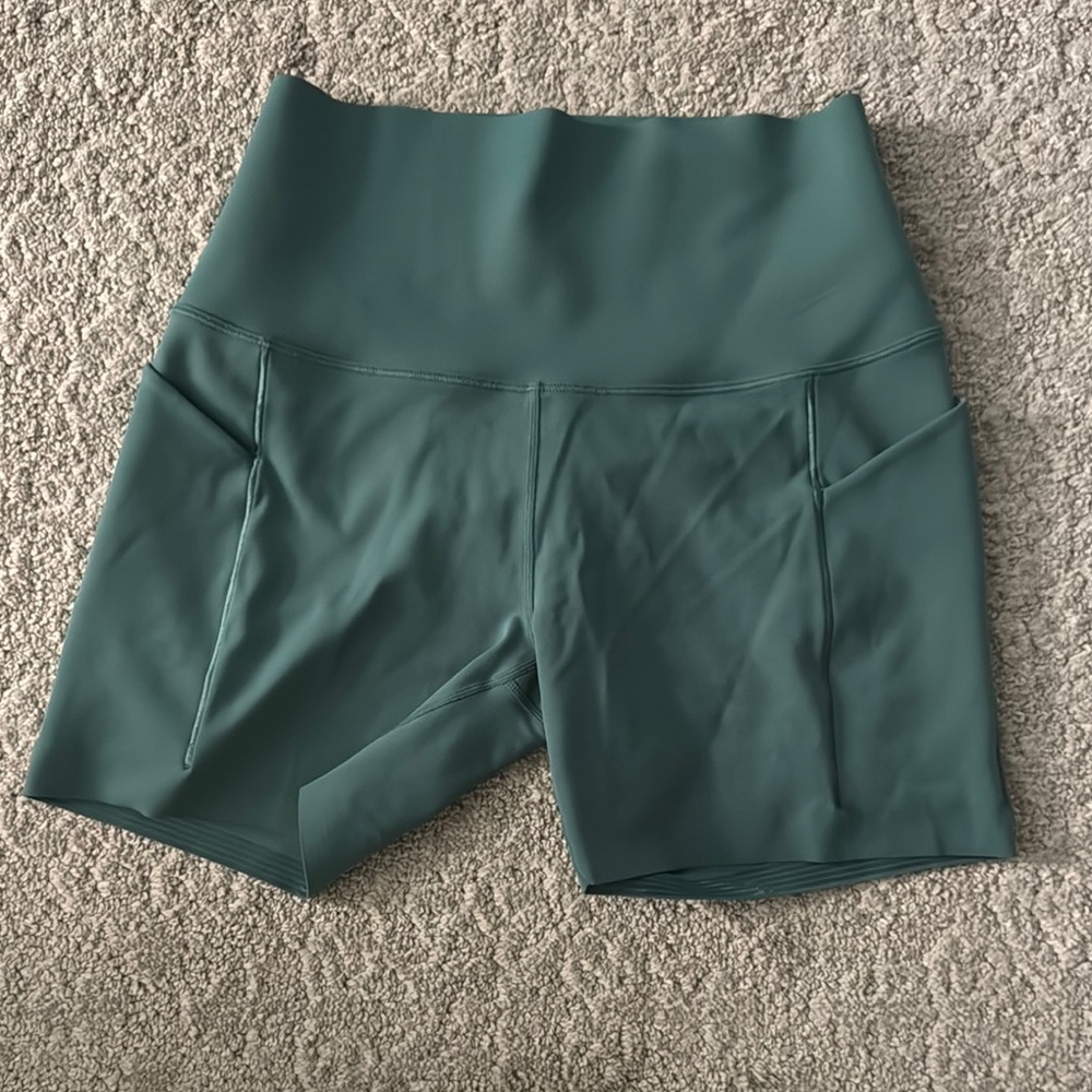 NWOT Nike Teal Bike Shorts